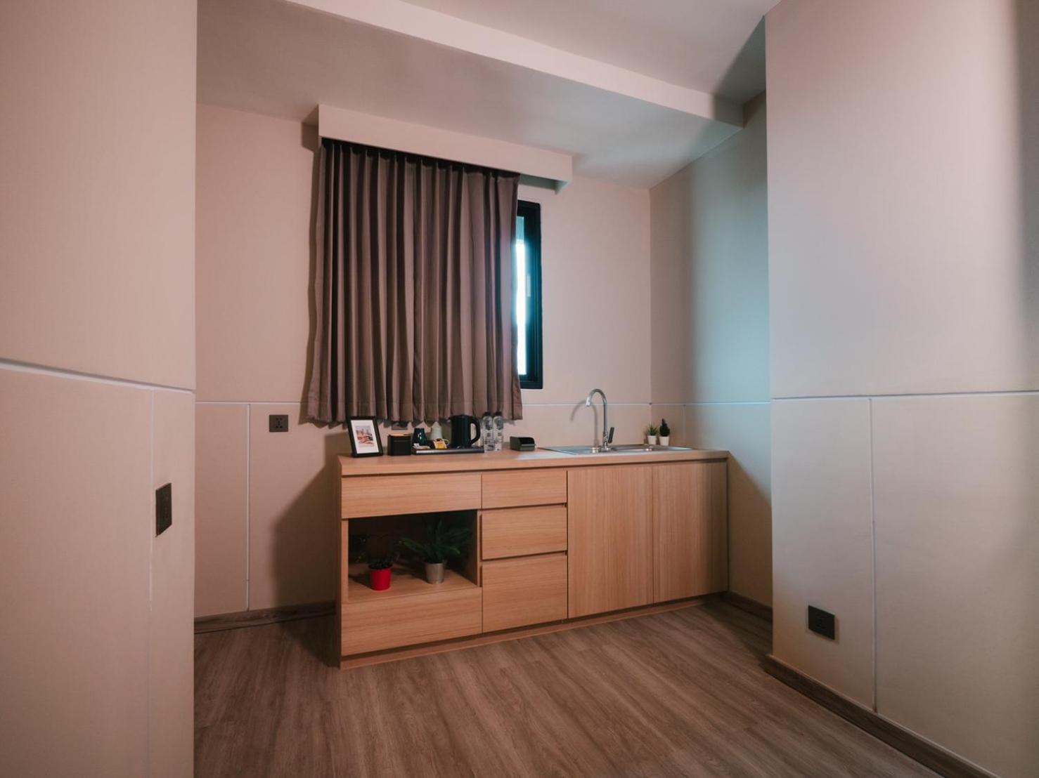 56 Hotel Bangkok Room photo