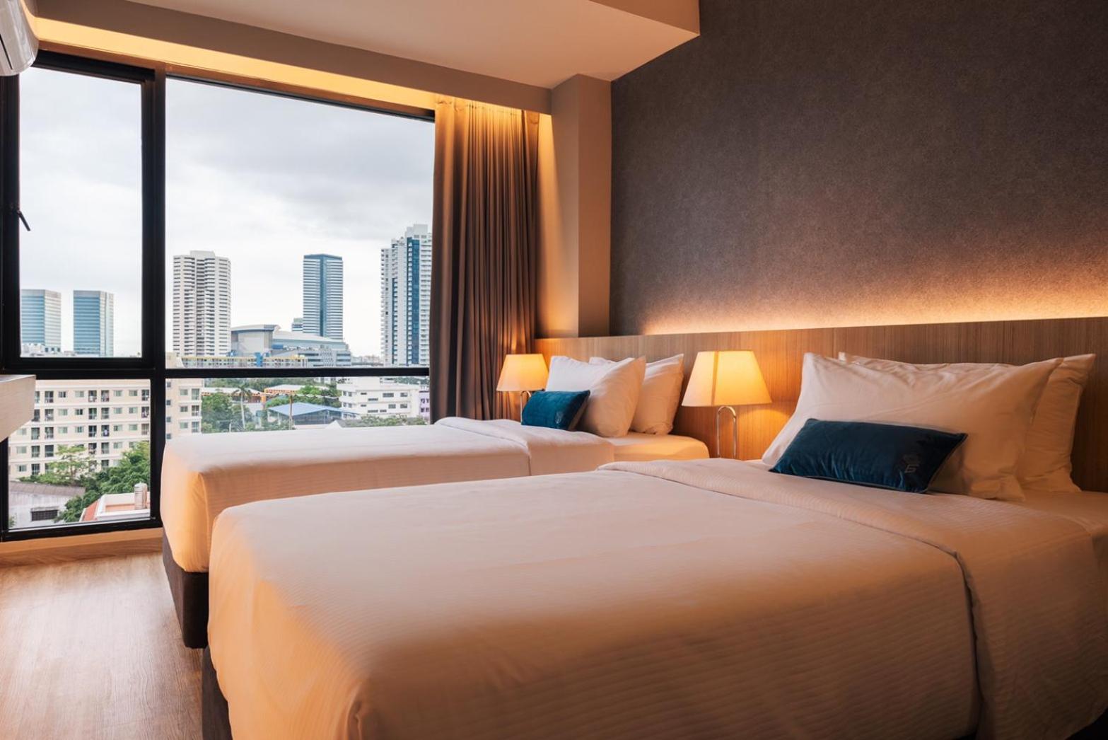 56 Hotel Bangkok Room photo